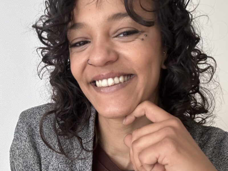 CRÉATRICE UGC | CM - Contenus vidéo engageants & performants